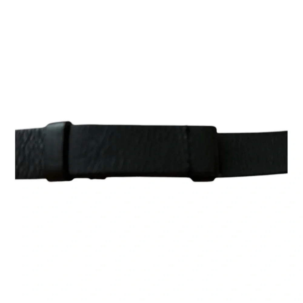 CHICO’S leather belt, size S/M, hammered gold tone with rhinestones buckle.Black